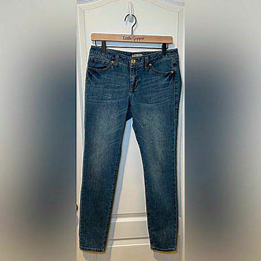 Cabi, Size 6,‎ Skinny Women’s Jeans- Style 319